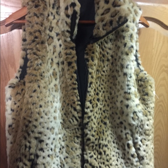 Reversible jacket - Picture 3 of 3